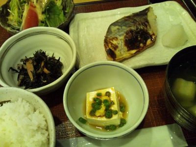 20130923 鰆西京焼き定食.JPG