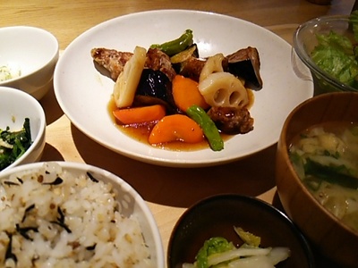20141213 根菜と豚肉の黒酢炒め.JPG